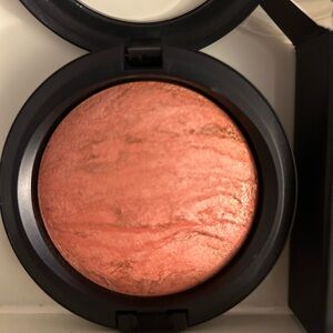 Mac Stereo Rose blush released in 2014